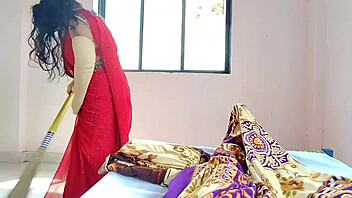 hey landlord spits on maid's ass pussy and pounds hard 🍑💦