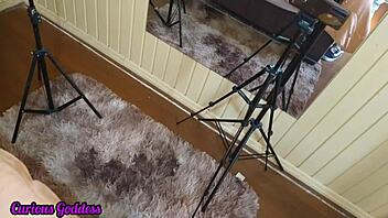 Goddess Boldly Masturbates Masseuse in Worship Frenzy