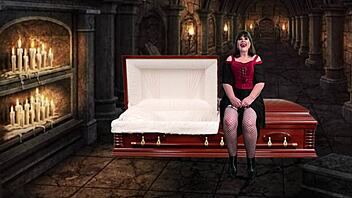 i'm granny peggy sue, your vampiric cocksucking cum-swallowing queen