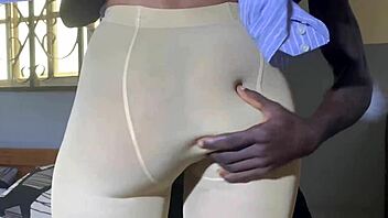 Smother Face With Juicy Pussy!