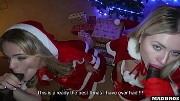 two sexy curvy blondes get anal dp interracial under christmas tree on piano 🎄🍑