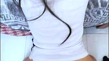 Casero amateur student kneels deepthroating full cock homemade