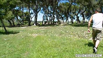 colombian babe sucks cock boldly in public park