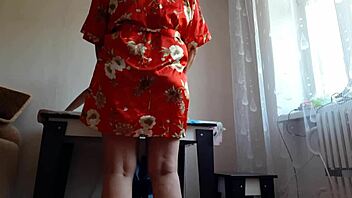 gf's mom fucks me loud passionate while she's shopping