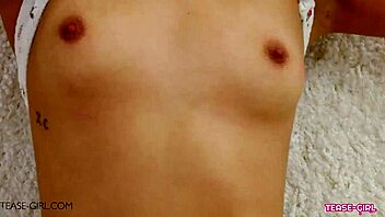 Brunette teen's perfect body so horny af 😍🔥🍑