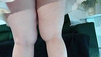 wet double blowjob slut craves pussy lick deep?