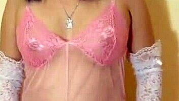 milf pisses wildly in amateur fetish spots everywhere