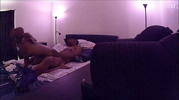 what happens during this casual afternoon couple visit