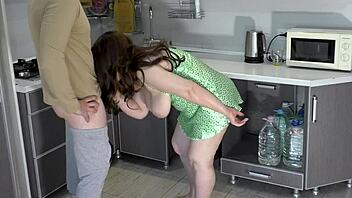 Stepmom's Big Tits Blowjob And Wide Ass Anal Spreading Frenzy!