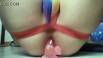 chubby romanian bear cub rides pink dildo creampie