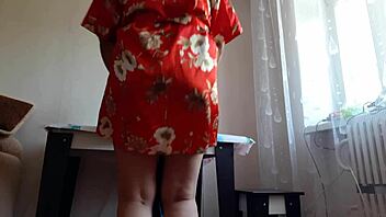 gf's mom fucks me loud passionate while she's shopping