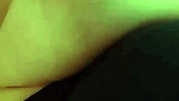 pregnant mature flashes huge natural tits balloon boobs