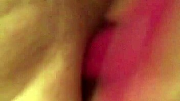 Bold g-spot dildo deep thrust