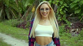 Jojo Kiss and Cali Carter share pussy licks while Ember Snow rides cock poolside!