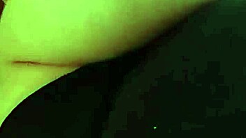 pregnant mature flashes huge natural tits balloon boobs