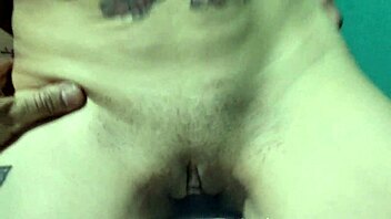 cute latina couple's homemade closeup ass play 😘