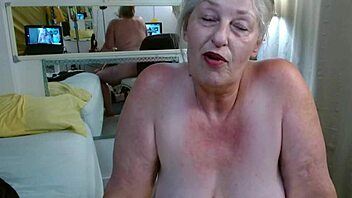 dawnskye kisses touches maliek fantasizing cum together, you wanna cum too?