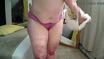 mature granny fingers hairy pussy in pink panties