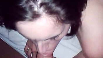 uk ex gf slurps cock like total slut 💦