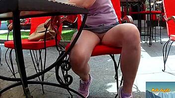 Mala Dvojka flashes pussy on Bosnia streets