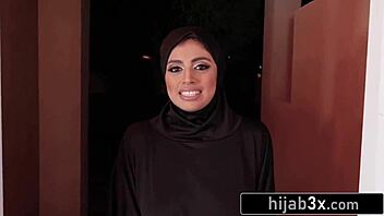 ella knox busty arab beauty fucked hard by employee