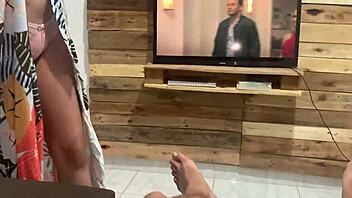 Girlfriend interrupts movie for quick hardcore fuck