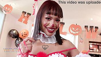 Colombian teens Brittany Taylor Emily White in Halloween DP orgy