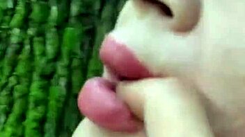 Milf drops big ass woods fuck!