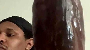 god i'm so horny watching this monster cock