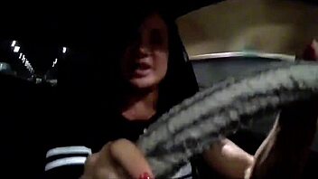 App driver fucks sexy latina in traffic
