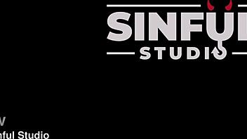 Busty Lola Bredly Takes Intense Anal Pounding from Robien Gun