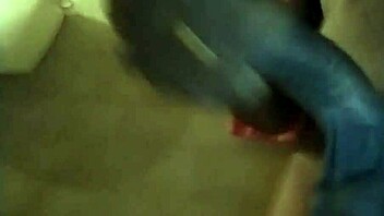 Tia gostosa outdoor masturbation gozada explosion