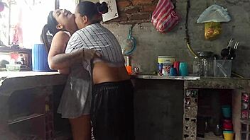 lesbian devours pussy before main course