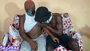 Premier casting MILF avec grosse bite noire pour son début porno