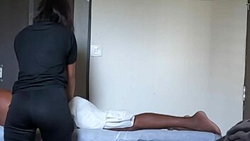 who wouldn't love a special salon massage session? 😏💆‍♀️