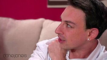 evie rees pink hair girlfriend blows cheating boyfriend like never before