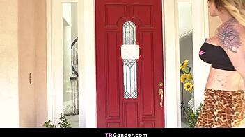 tiny dick tgirl fucked by leggy shemale gracie jane aphrodite adams