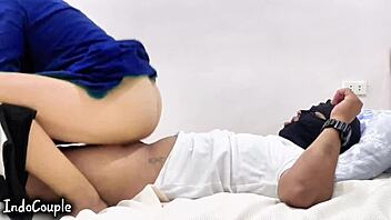 Indonesian Muslim Wife Facesits and Swallows Hubby's Cum First Time?