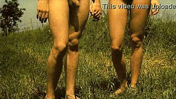 🌿 vintage nature girls in retro lesbian outdoor fun 😘