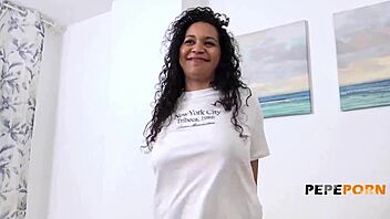 i'm patricia sol big ass submissive desperate for rough fucking