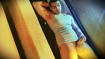 Muscular Hunk Pins Against Wall Monster Cock Sexy Pelvic Thrusts!