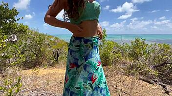 amateur latina milf anal fucked outdoors on nordeste beach natural tits