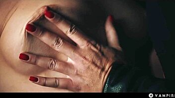 Lezdom Vamp Dominatrix Fingers Brat Blonde Slave Wet