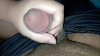 mmm couldn't resist sucking his cock after hot handjob