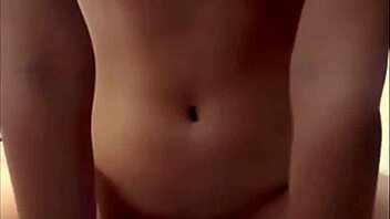 Pretty Myanmar amateur squirts wildly solo in homemade wet pussy play