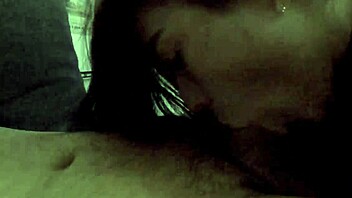 voy a tomar con mis amigos y terminan cogiéndome parte 3 😩🍆