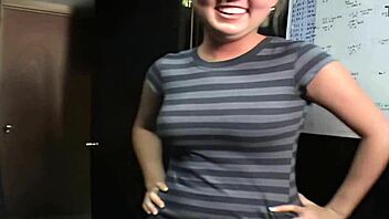 riley evans delivers intense pov deepthroat cumshot