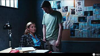 Agatha Vega facefucked during time freeze fetish