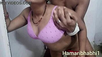 indian wife sneaks quick mms creampie fuck with neighbor boy doggystyle