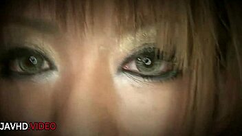 Japanese goddess juri sawaki vibrator fucked intensely